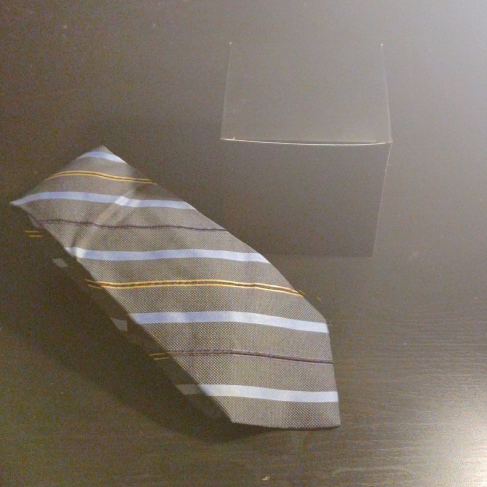 Vintage Express Neck Tie‎ GQ Stripped